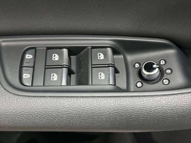 Used 2023 Audi Q7 3.0T Premium AWD/4WD image 18