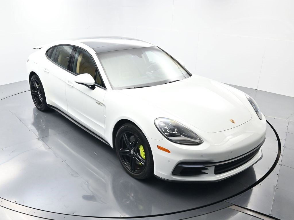 Used 2018 Porsche Panamera 4 image 43