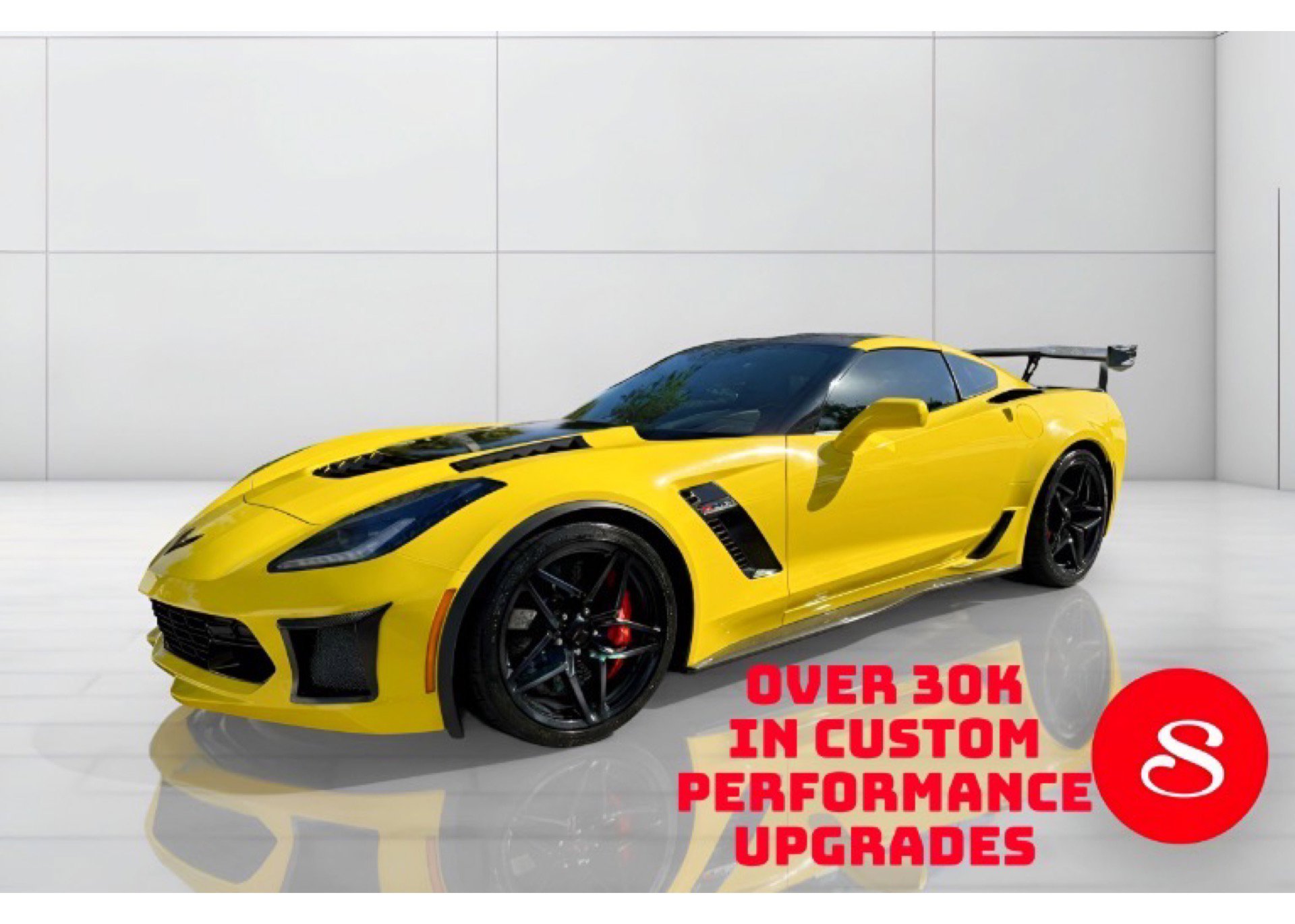 Used 2016 Chevrolet Corvette Z06 w/ 3LZ Preferred Equipment Group image 1