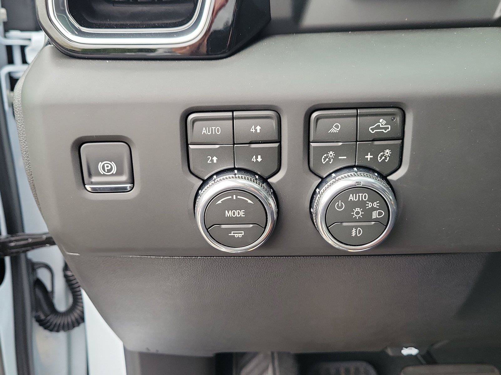 New 2026 GMC Sierra 2500 Denali Ultimate w/ LPO, Black Badging Package AWD/4WD image 20