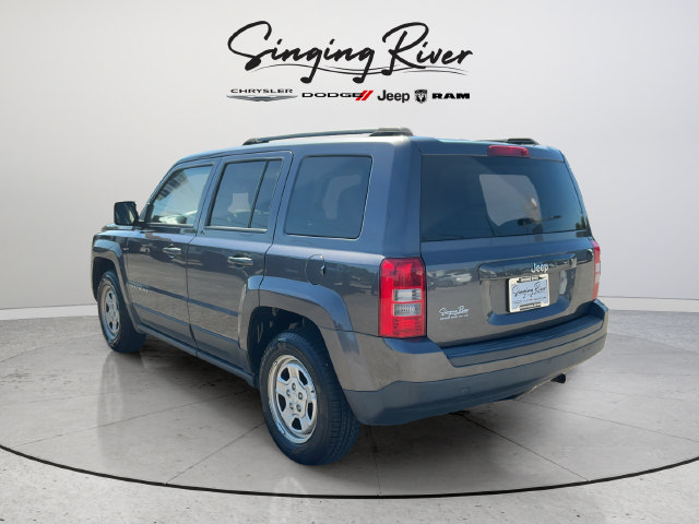 Used 2015 Jeep Patriot Sport w/ Power Value Group FWD image 5