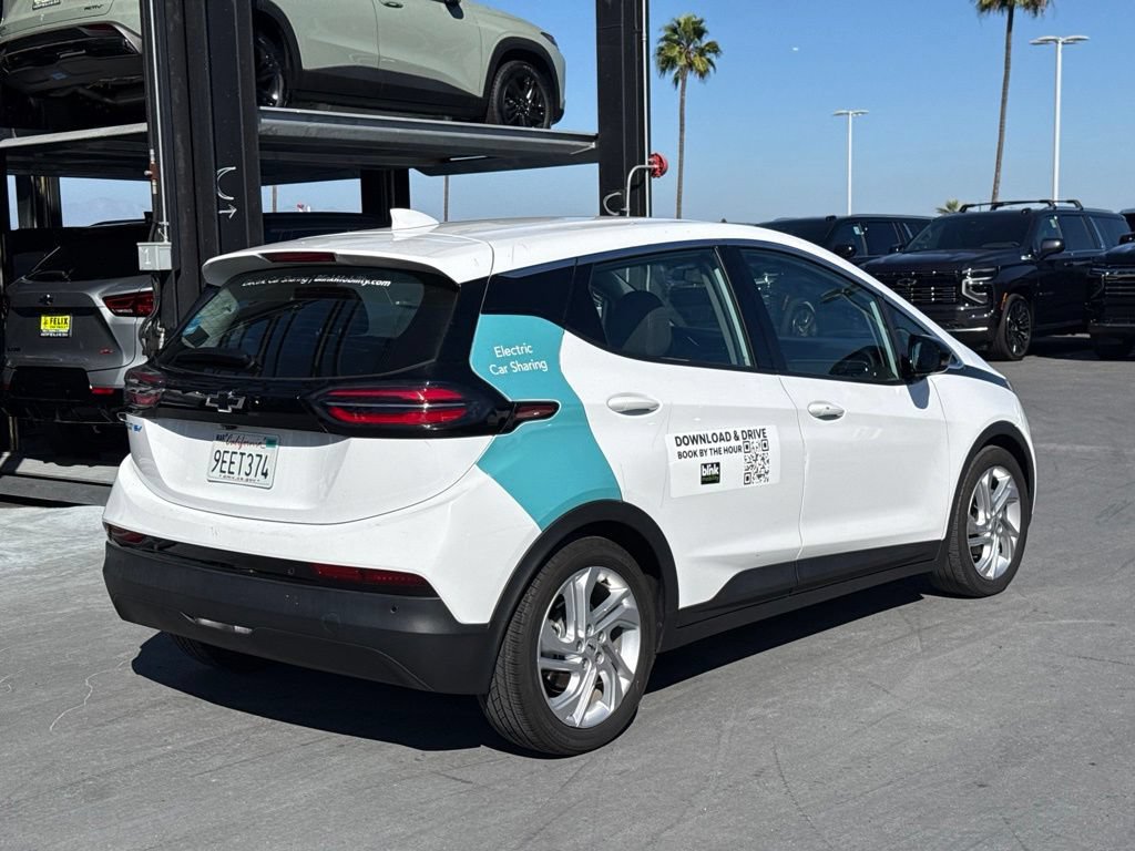 Used 2023 Chevrolet Bolt LT w/ Driver Confidence Package FWD image 5