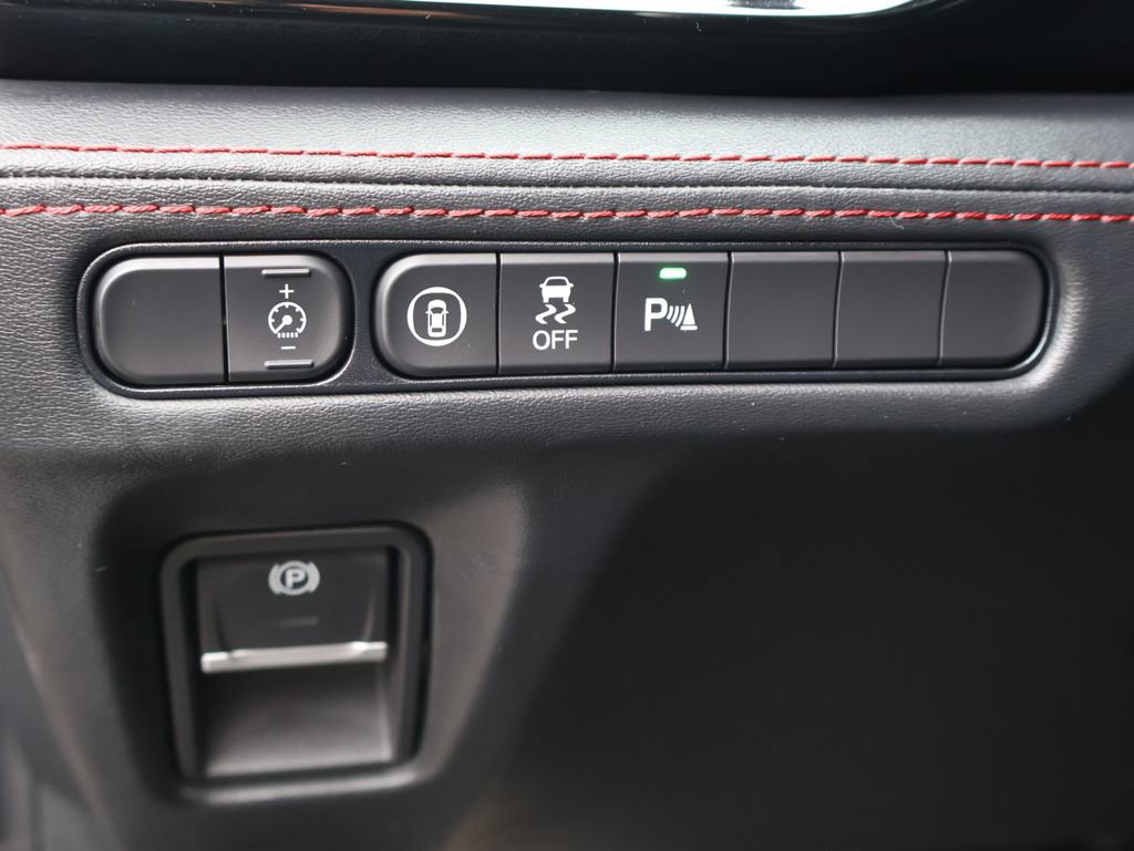 Used 2025 Acura MDX A-Spec image 18