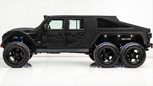 Used 2025 Jeep Gladiator Sport image 8