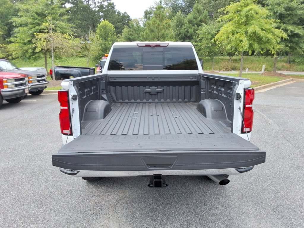 Certified 2024 Chevrolet Silverado 2500 LTZ w/ LTZ Premium Package AWD/4WD image 17