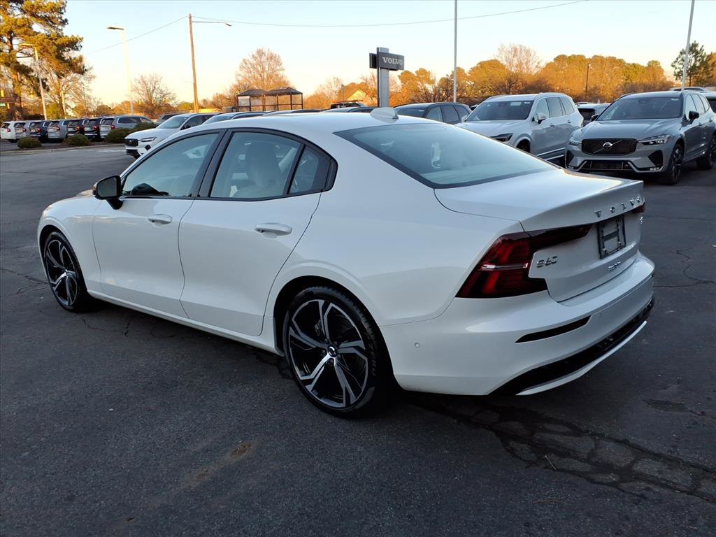 Certified 2024 Volvo S60 B5 Ultimate image 7