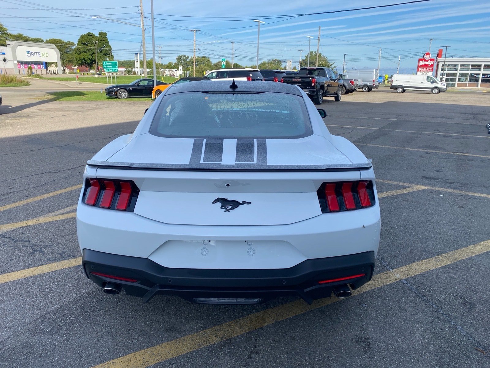 Used 2026 Ford Mustang Premium RWD image 5