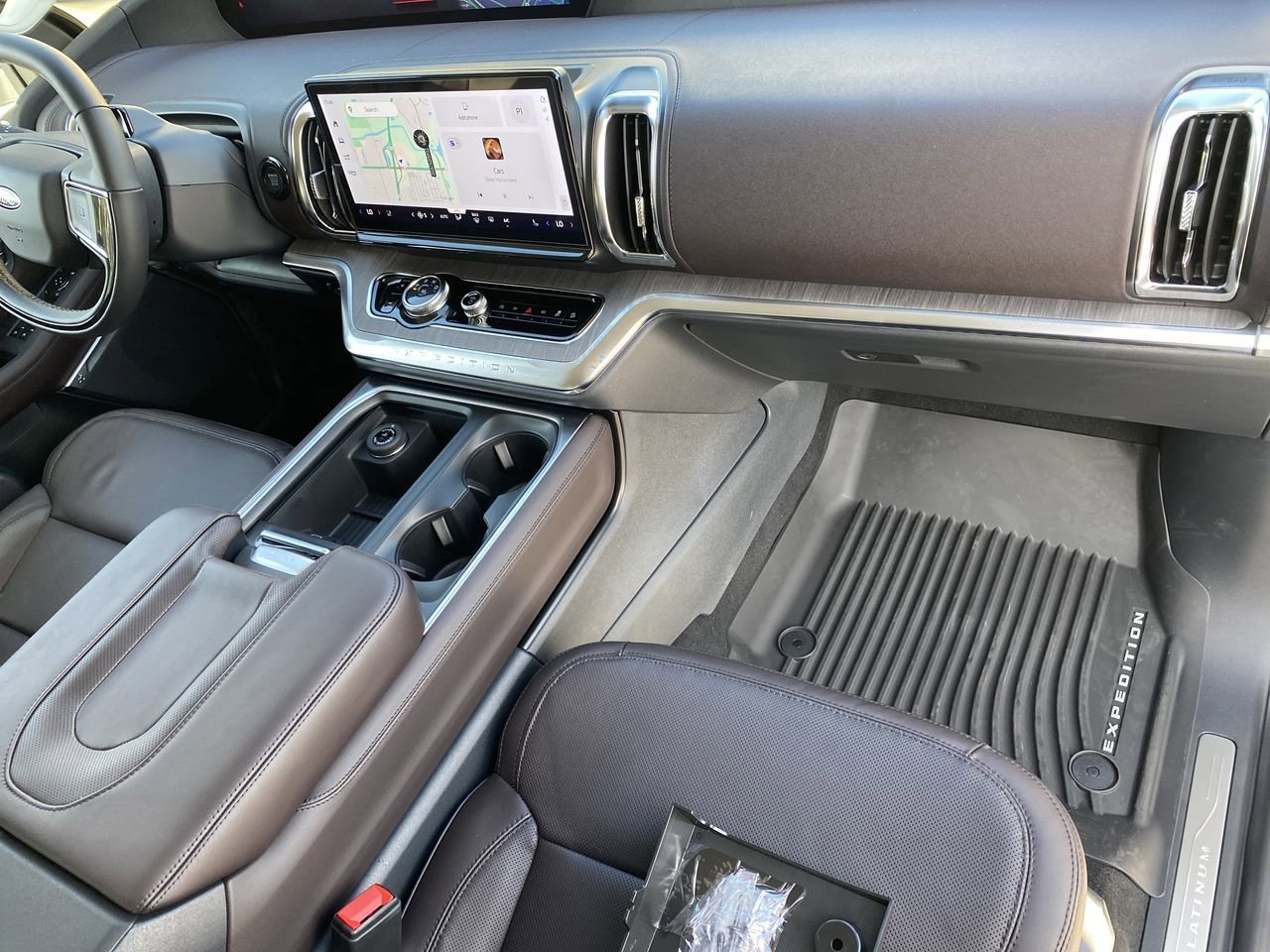 New 2025 Ford Expedition Platinum w/ Platinum Ultimate Package image 6