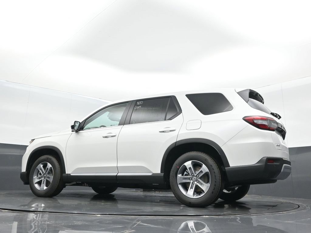 New 2025 Honda Pilot EX-L image 17