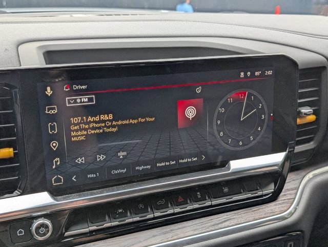 Certified 2025 GMC Sierra 1500 SLT w/ SLT Convenience Package image 19