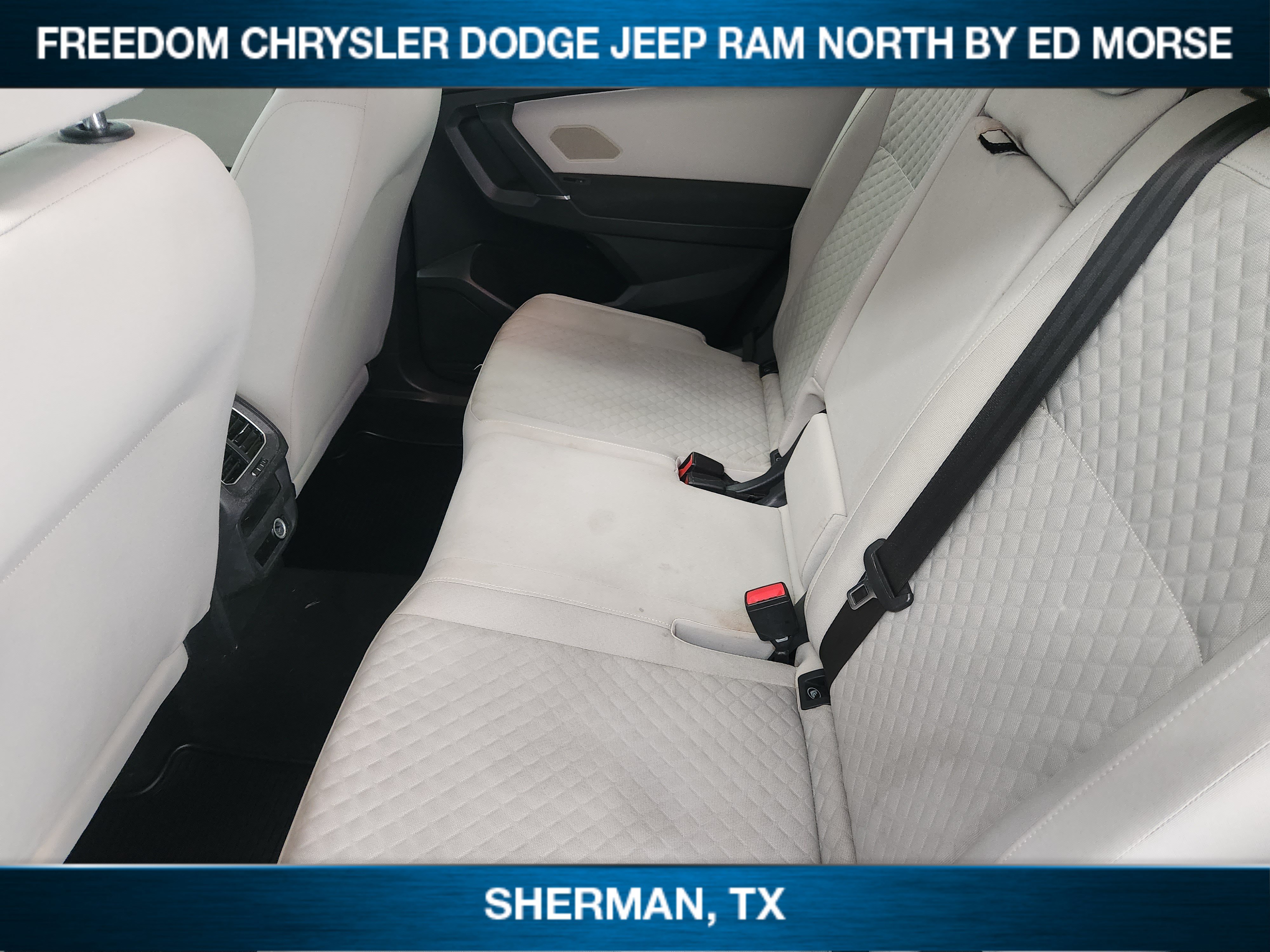 Used 2018 Volkswagen Tiguan S AWD/4WD image 19