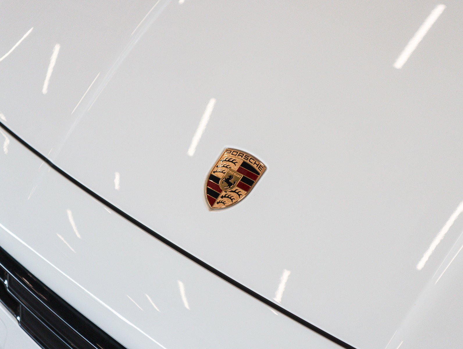 Used 2024 Porsche Cayenne AWD/4WD image 26