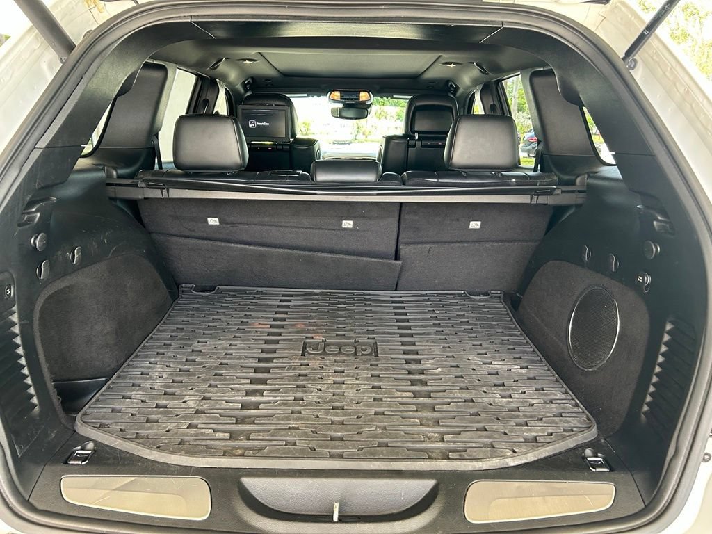Used 2018 Jeep Grand Cherokee High Altitude RWD image 36