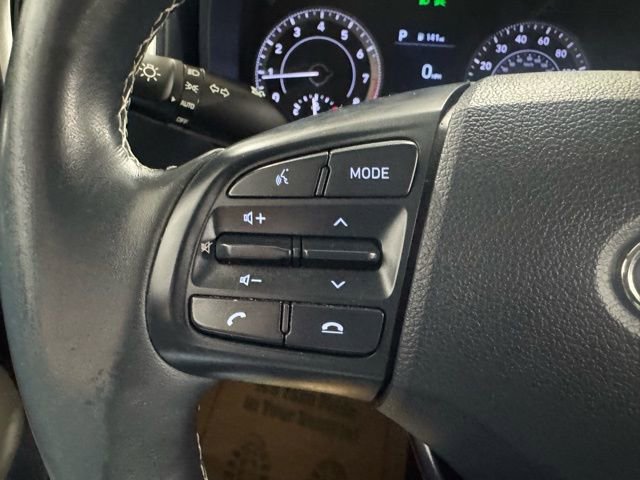 Used 2020 Hyundai Venue image 19