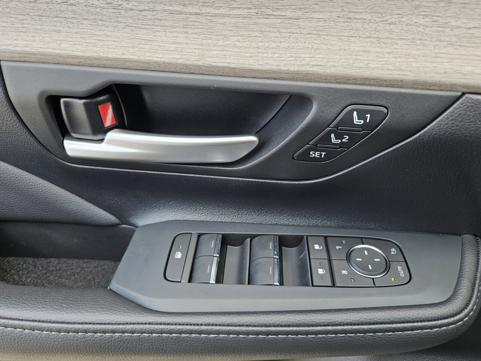 New 2026 Toyota Grand Highlander Platinum image 16