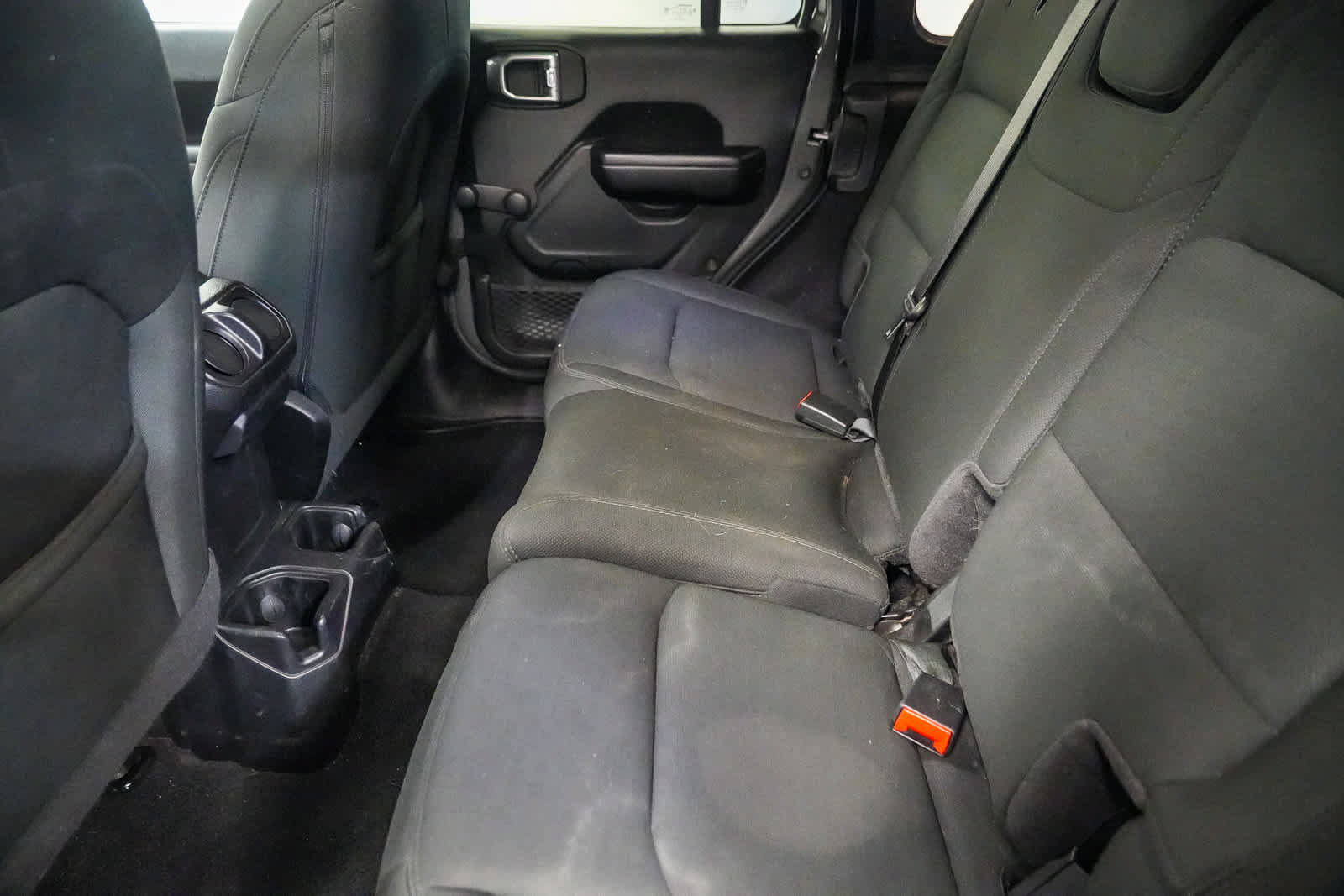 Used 2021 Jeep Wrangler Unlimited Sport AWD/4WD image 18