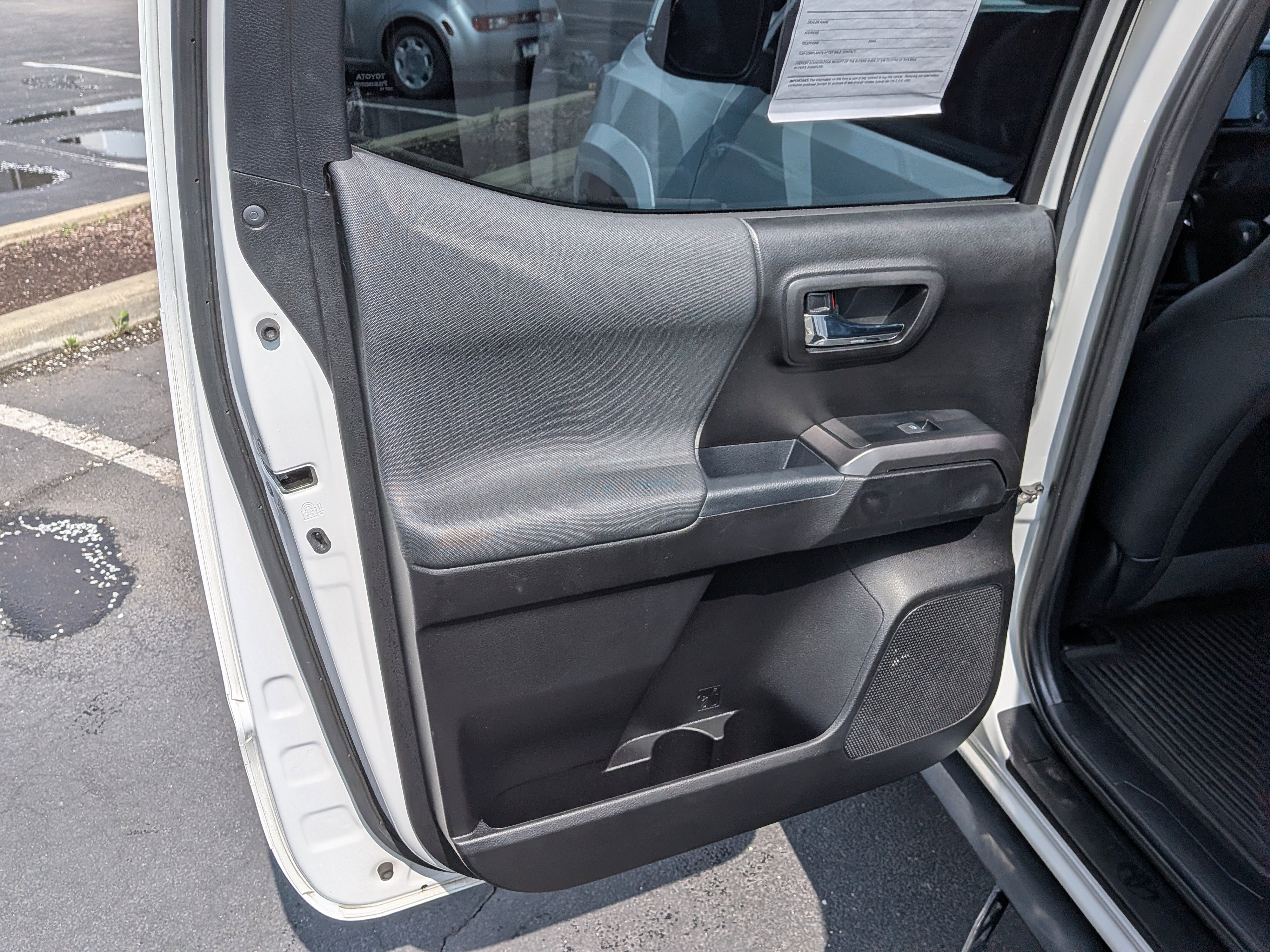 Used 2021 Toyota Tacoma TRD Sport w/ TRD Premium Sport Package image 25