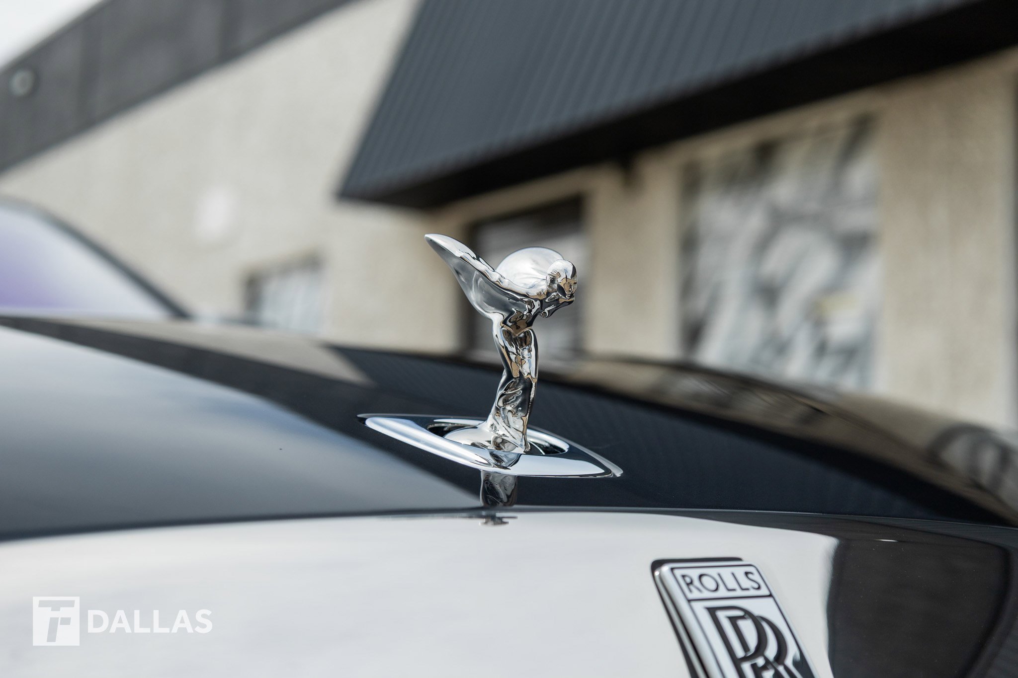 Used 2024 Rolls-Royce Spectre w/ Spectre Launch Package AWD/4WD image 19
