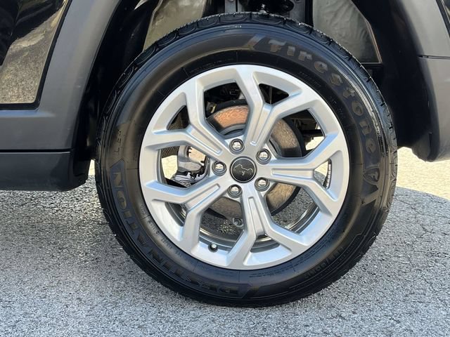 Used 2025 Jeep Compass Sport AWD/4WD image 11