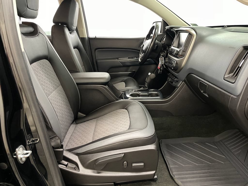 Used 2016 Chevrolet Colorado Z71 AWD/4WD image 35