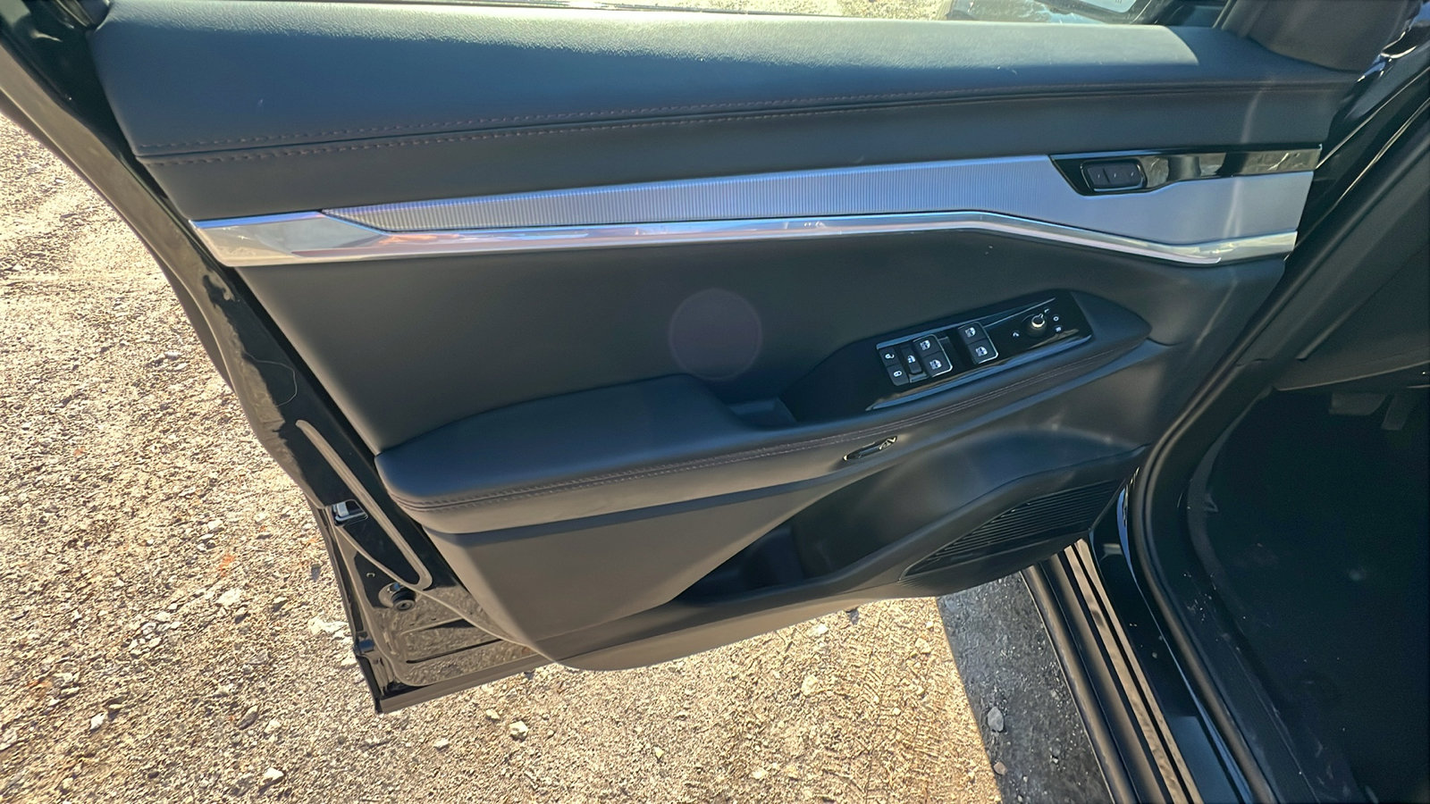 Used 2024 Jeep Wagoneer Launch Edition image 14