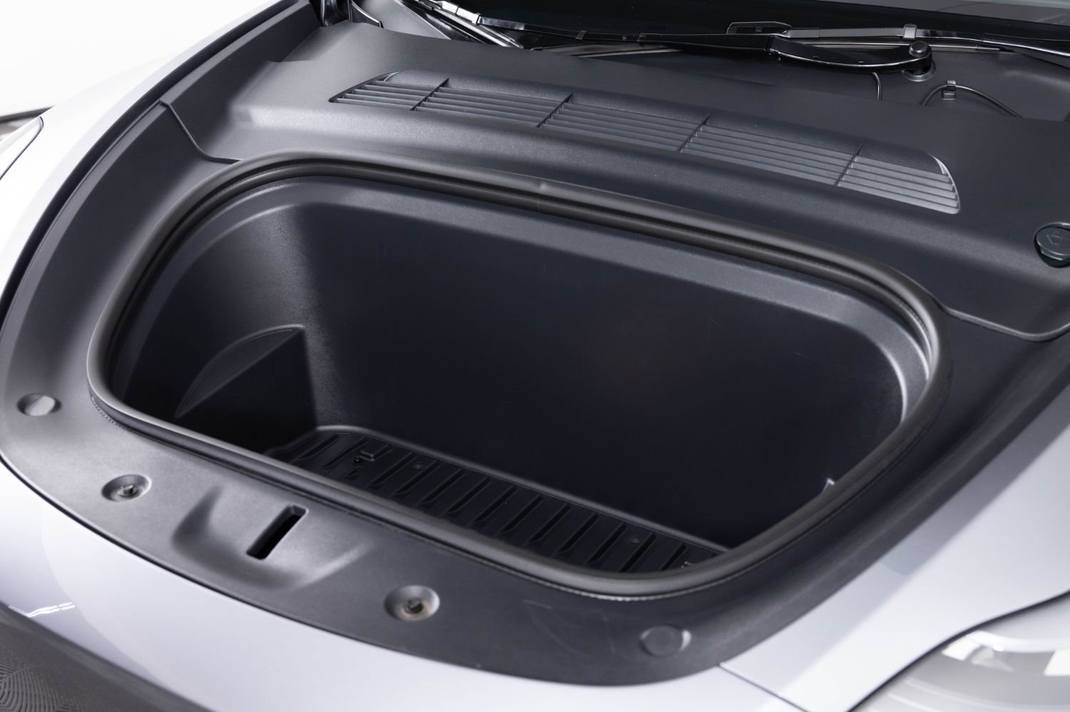 Used 2025 Tesla Model Y Long Range image 40