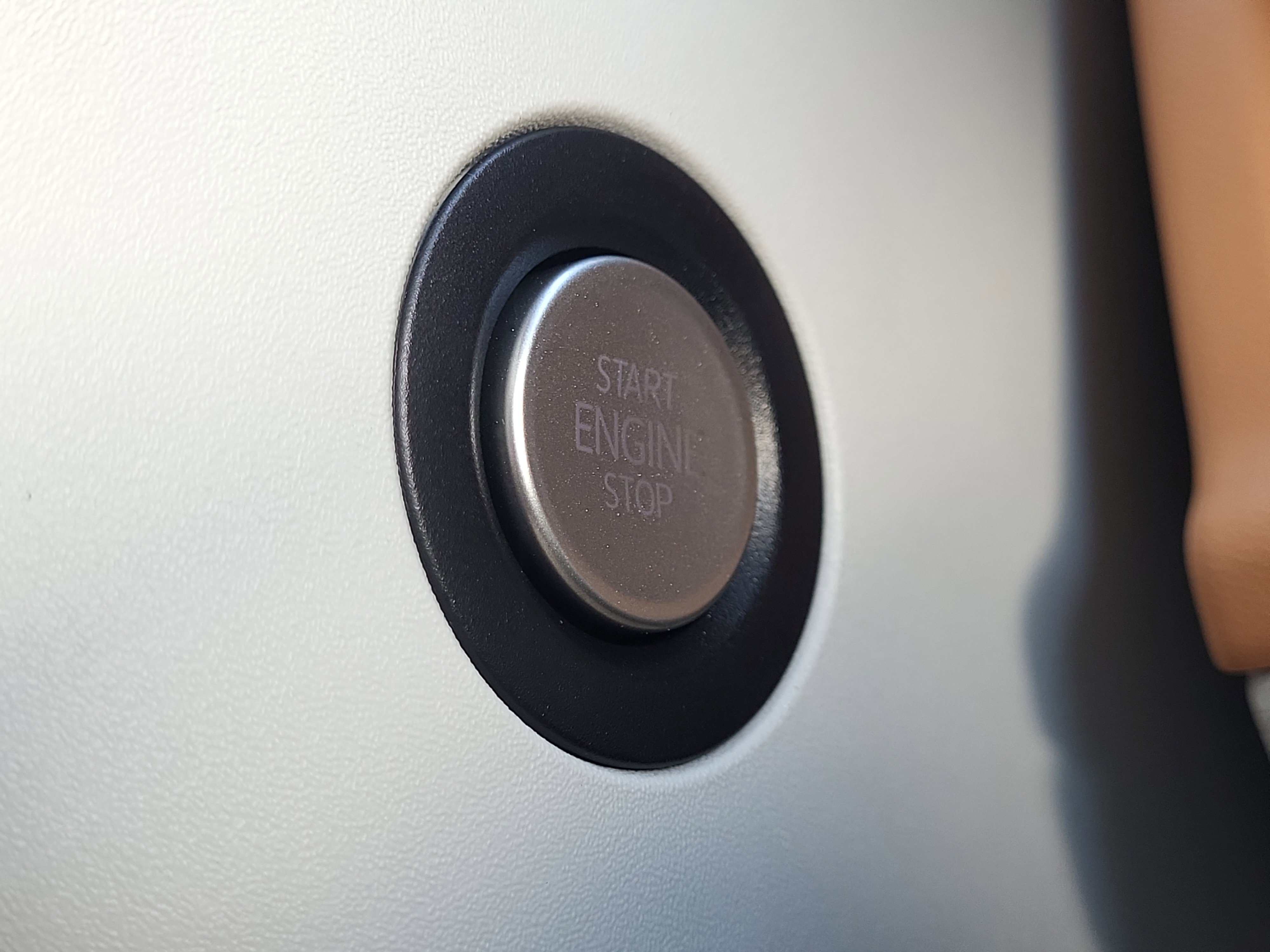 New 2025 Volkswagen ID. Buzz 1st Edition image 34