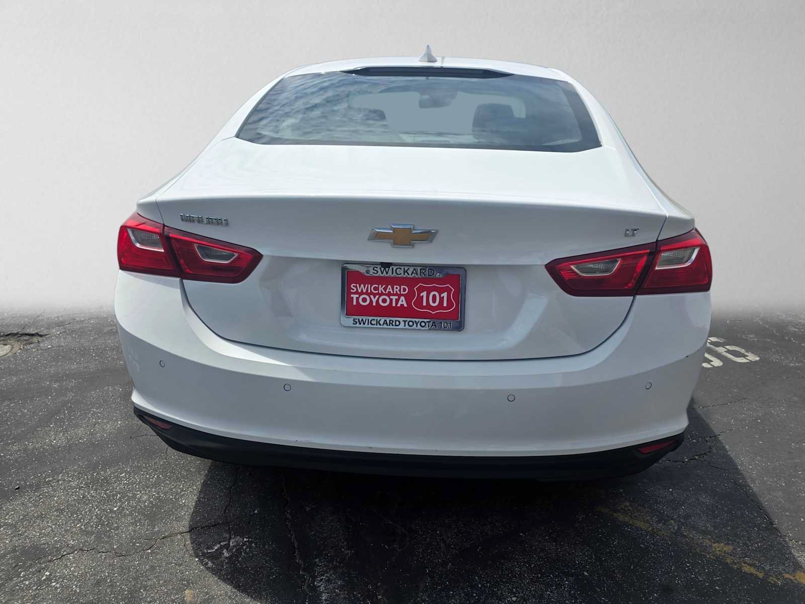 Used 2024 Chevrolet Malibu LT FWD image 4