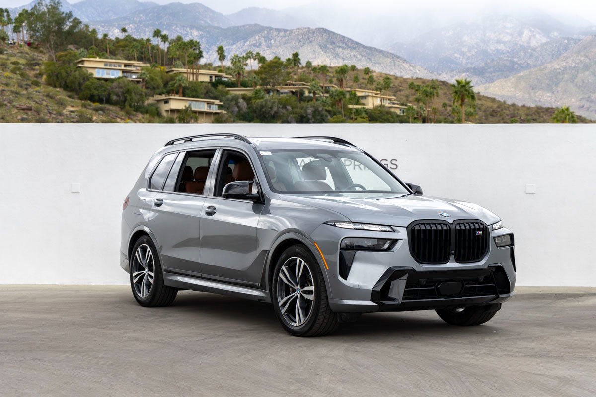 Certified 2025 BMW X7 M60i image 2
