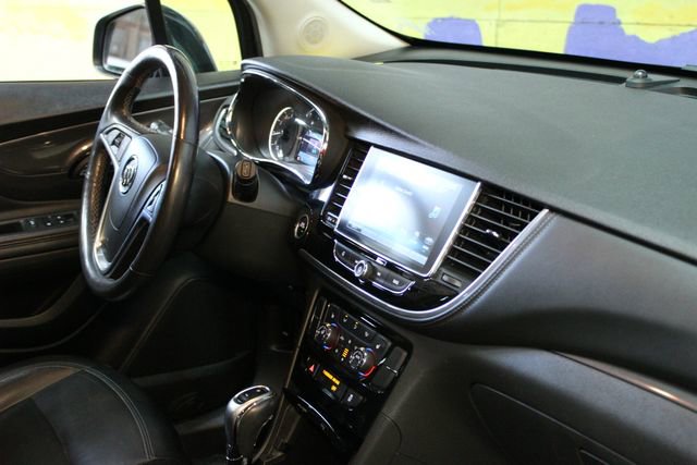 Used 2020 Buick Encore Essence AWD/4WD image 10