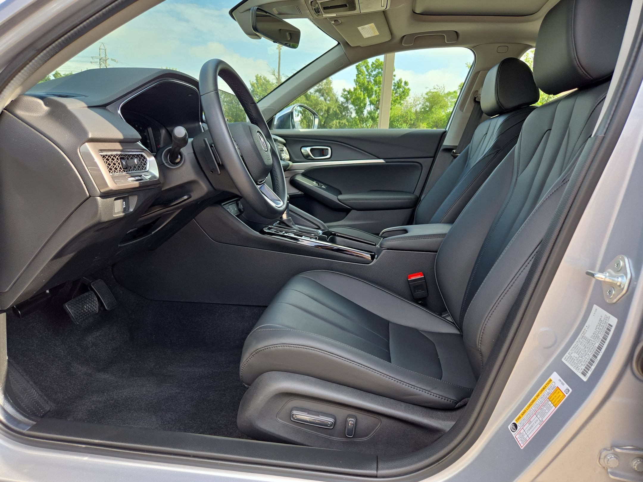 Certified 2026 Acura Integra FWD image 9