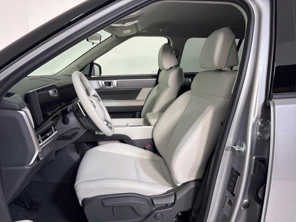 New 2026 Hyundai Santa Fe SE FWD image 14