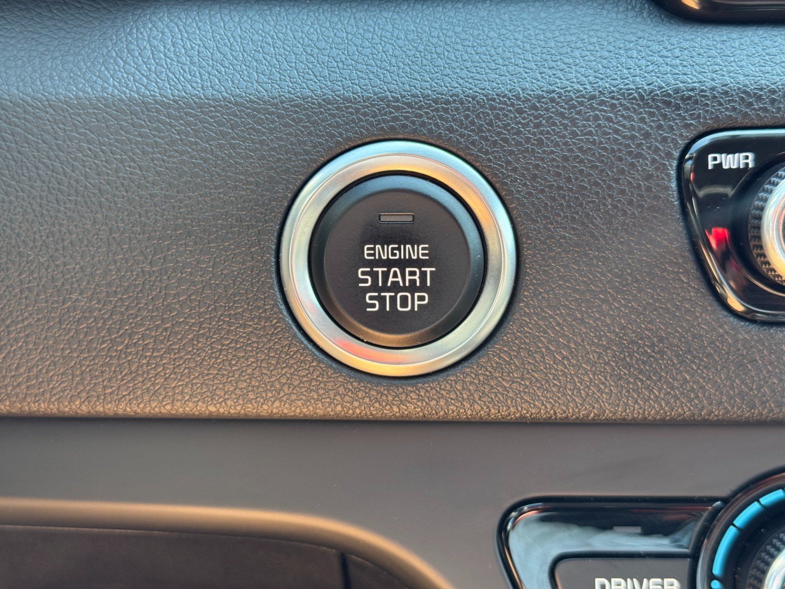 Used 2019 Kia Niro LX FWD image 21