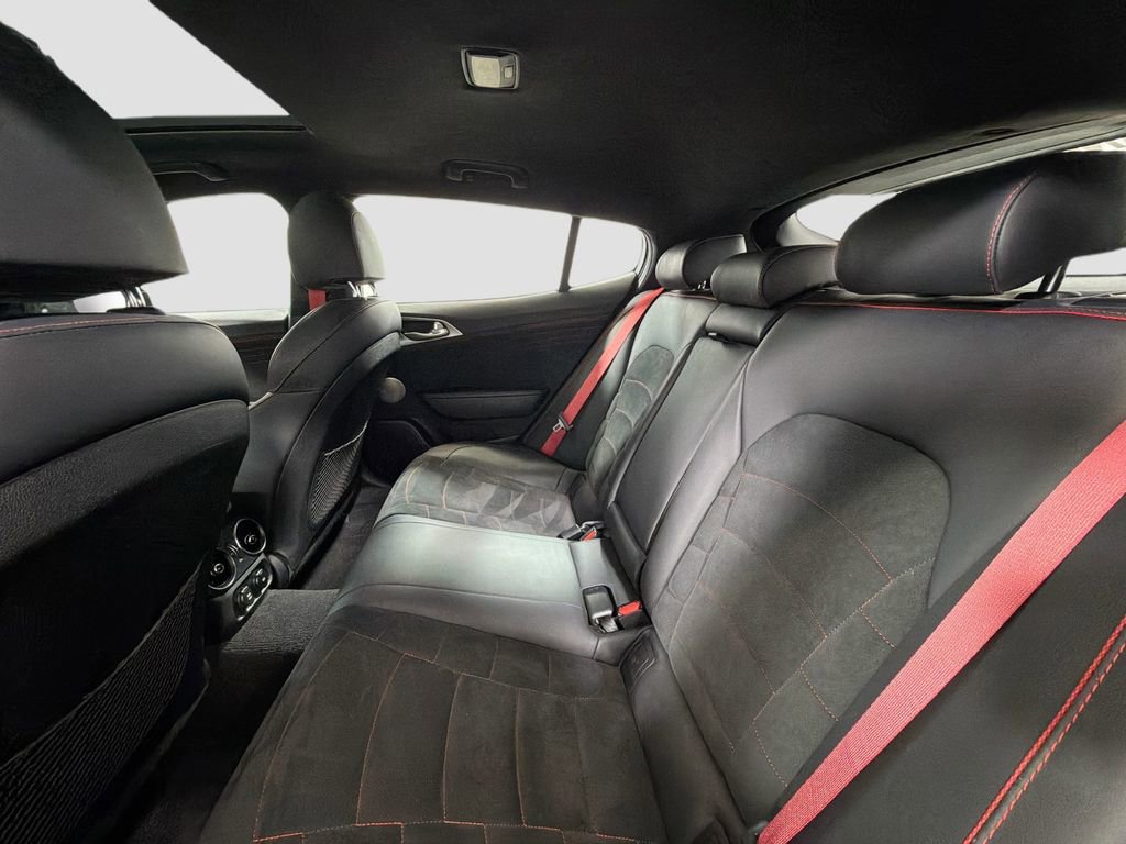 Used 2023 Kia Stinger GT2 AWD/4WD image 28