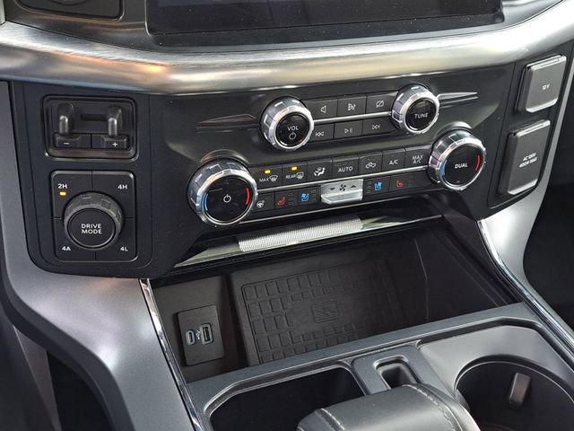 Used 2022 Ford F150 Lariat w/ Equipment Group 502A High image 18