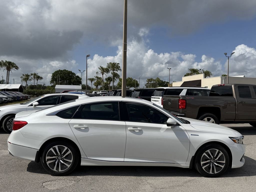 Used 2022 Honda Accord EX-L image 4