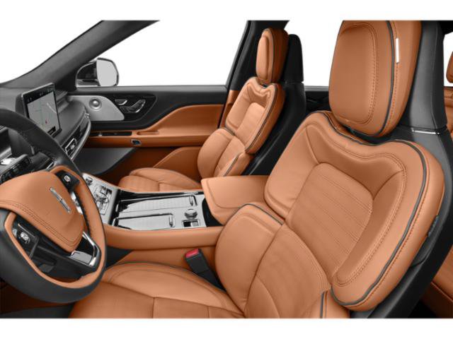 Used 2023 Lincoln Aviator Black Label w/ Dynamic Handling Package AWD/4WD image 12