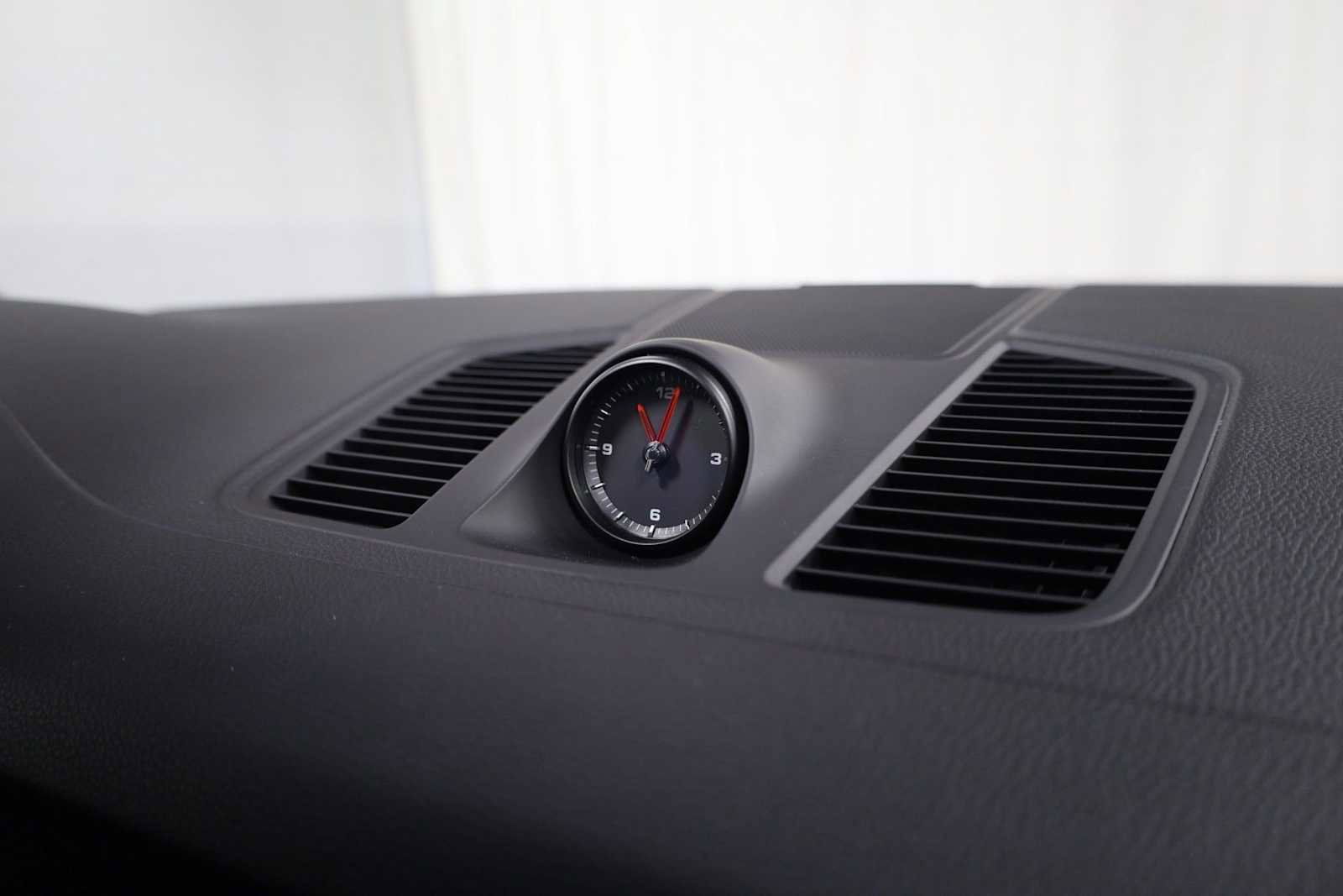 Used 2021 Porsche Cayenne image 23