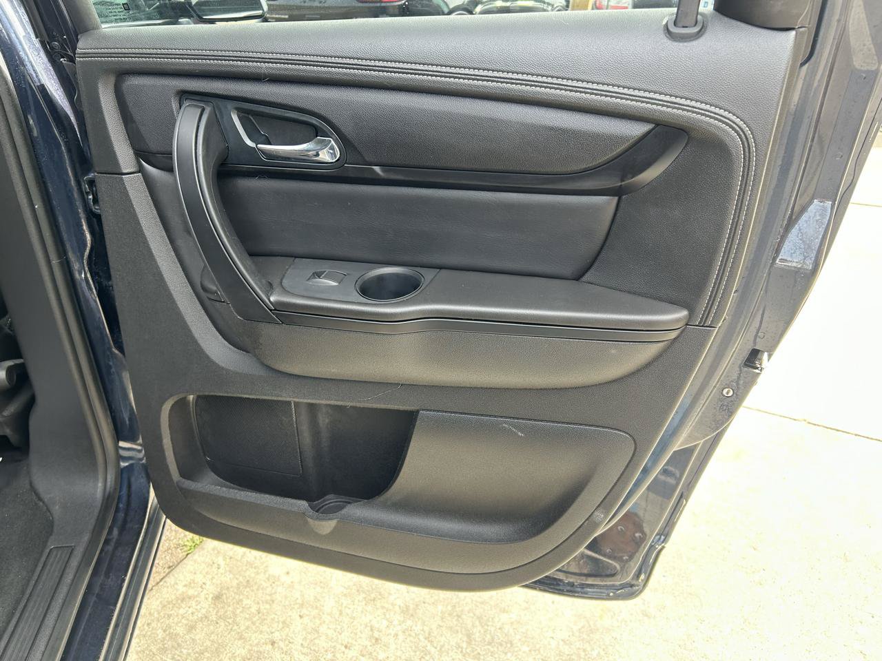 Used 2016 Chevrolet Traverse LT AWD/4WD image 16