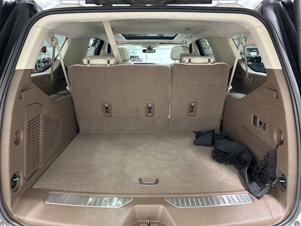 Used 2022 GMC Yukon XL Denali image 30