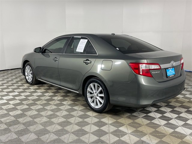 Used 2012 Toyota Camry L image 23