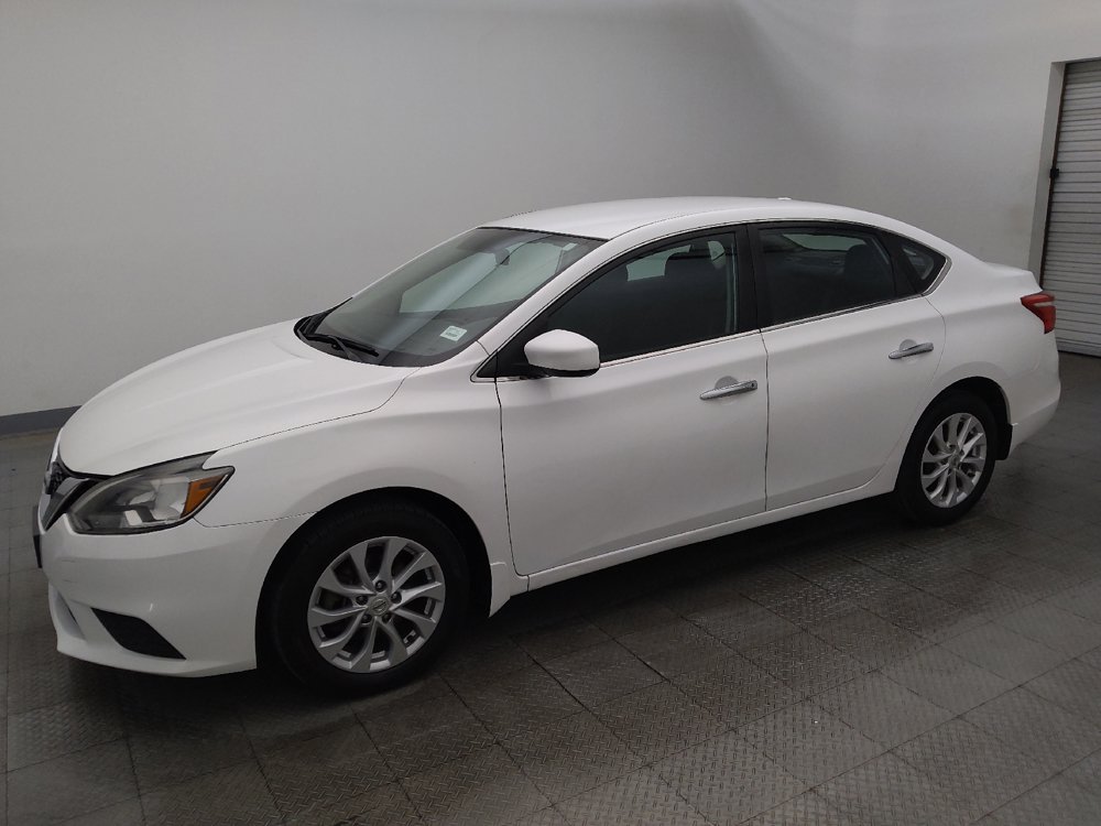 Used 2018 Nissan Sentra SV FWD image 2