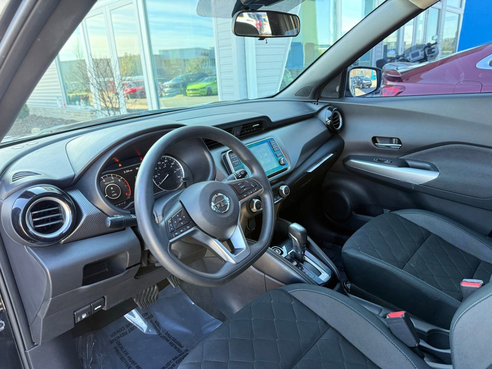 Used 2020 Nissan Kicks SV image 17