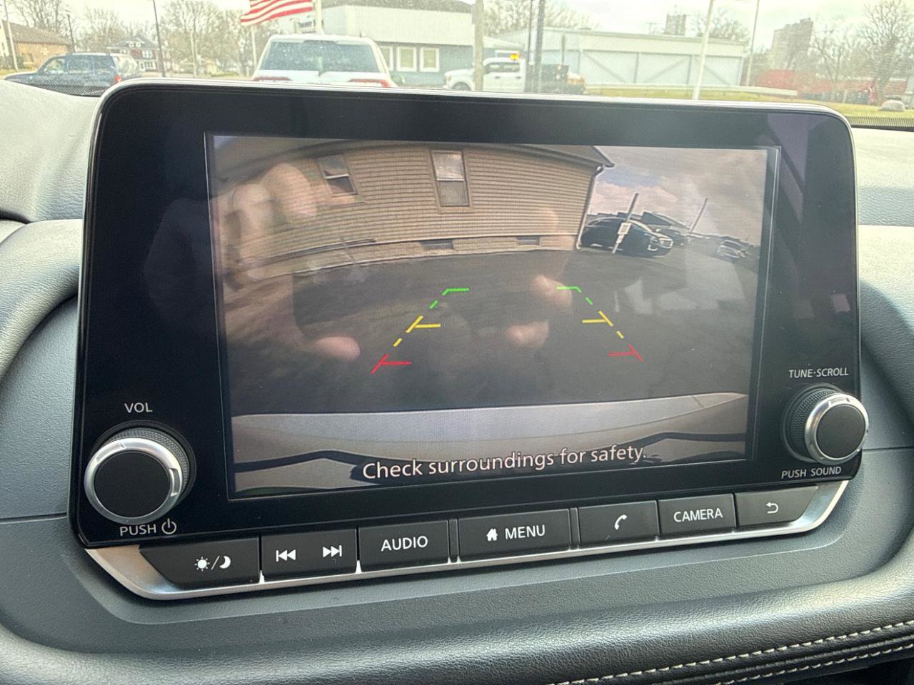 Used 2024 Nissan Rogue SV image 19