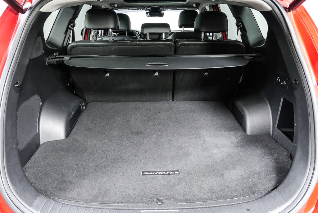 Certified 2023 Hyundai Santa Fe SEL w/ Premium Package image 33