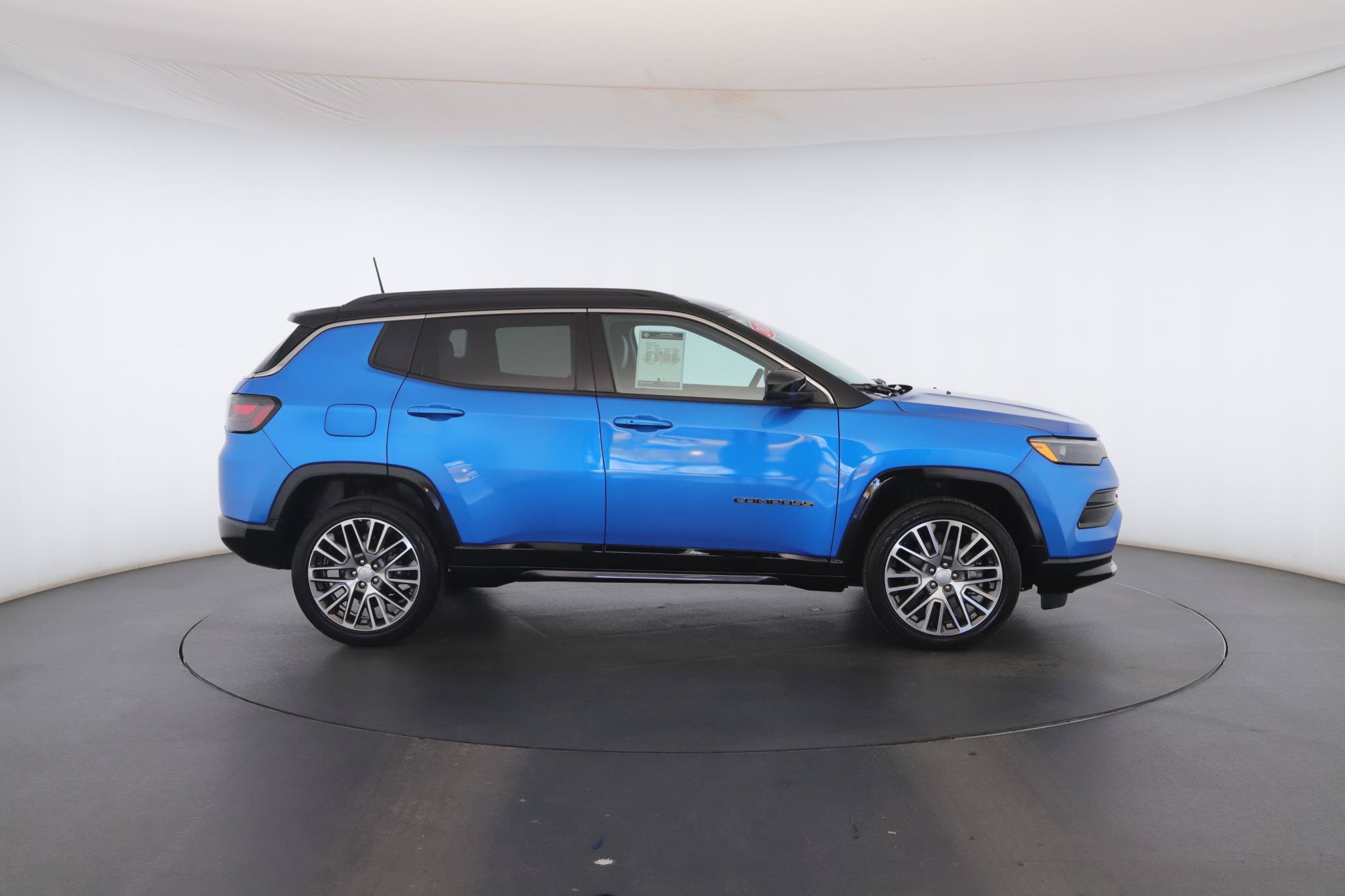 Used 2024 Jeep Compass Limited w/ Elite Group AWD/4WD image 22
