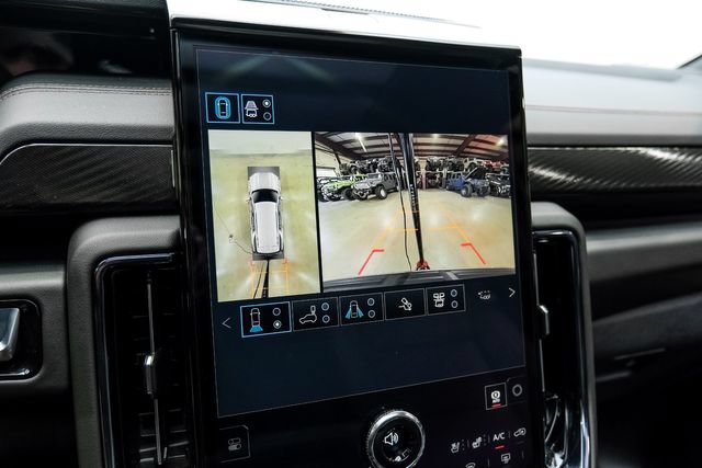 Used 2026 GMC Yukon AT4 w/ AT4 Premium Plus Package AWD/4WD image 54