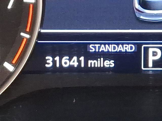 Certified 2019 INFINITI QX50 Luxe w/ Navigation Package image 20