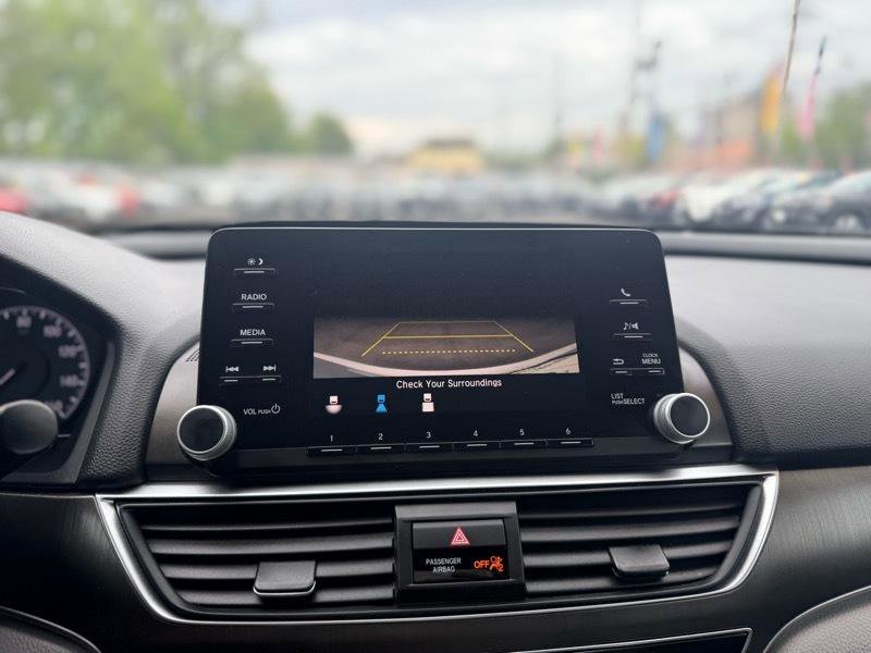Used 2018 Honda Accord LX image 19