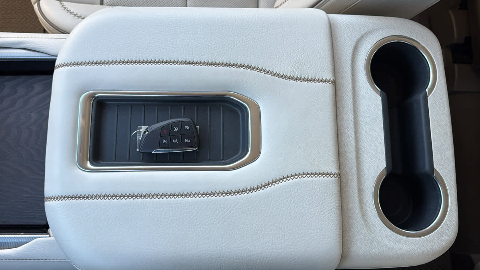 Certified 2023 GMC Yukon Denali w/ Denali Reserve Package image 23